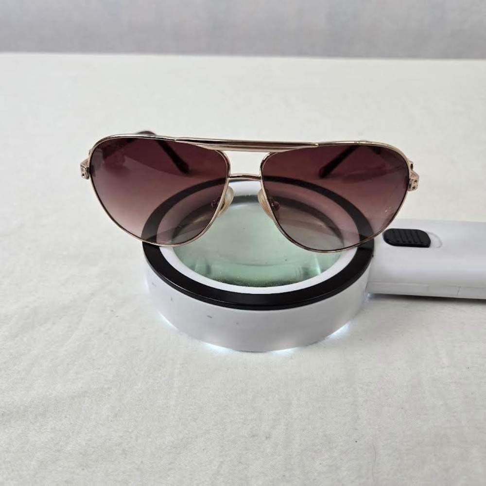 BCBG MAXAZRIA Aviator Sunglasses Gold Rhinestone Logo Brown Gradient B764 GLD